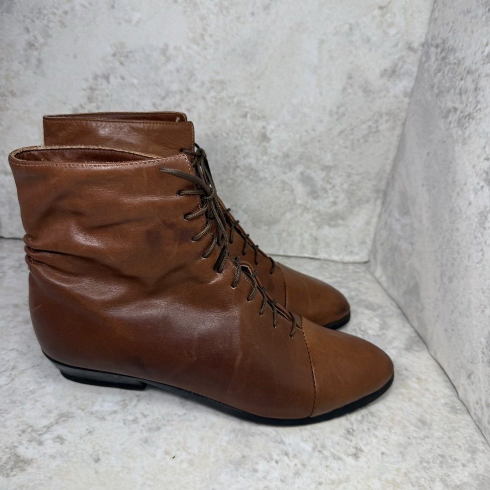 Santana Canada Womens 10 Brown Leather Lace Up Ankle Boots Cap Toe Flat Booties